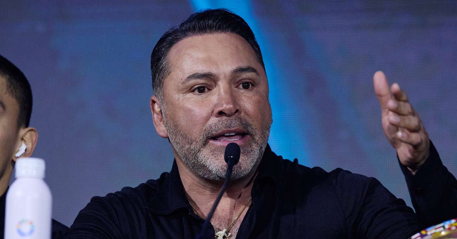 Oscar De La Hoya Didn’t Think Twice Naming The Greatest Fighter Ever